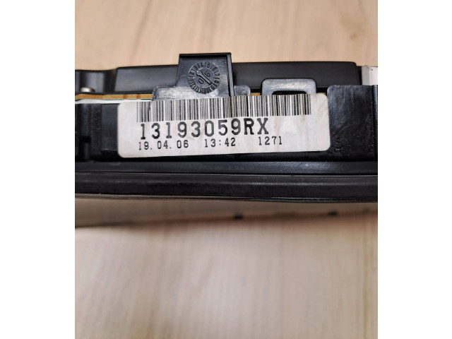 Панель приборов 13193059RX   Opel Signum       