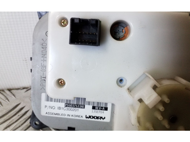 Блок управления климат-контролем P55037533AE   Jeep Cherokee III KJ