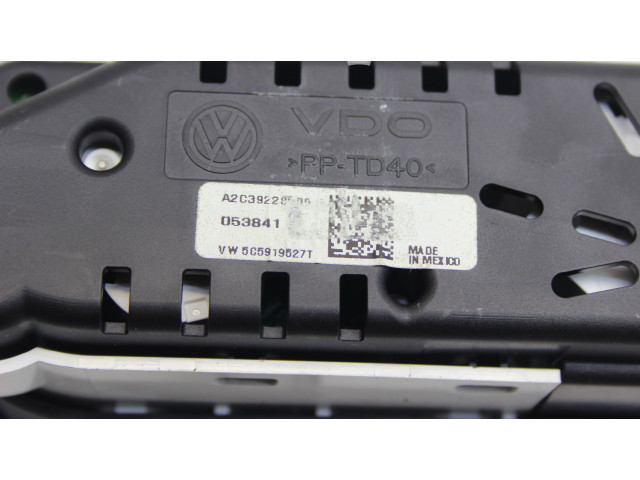 Přístrojová deska  Volkswagen Beetle A5 2017 5C5919527T  