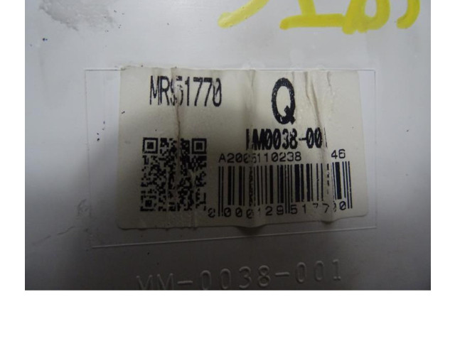Панель приборов MR951770, MR951770   Mitsubishi Colt       
