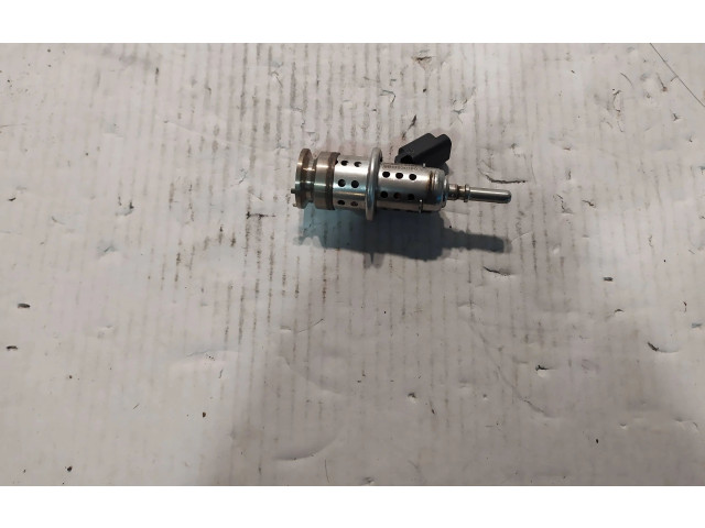Vstřikovač 9813930180, P136B05784   Peugeot 3008 II     
