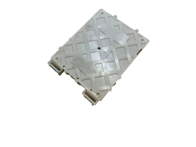 Блок предохранителей 31394963, 35422642   Volvo V40 Cross country    