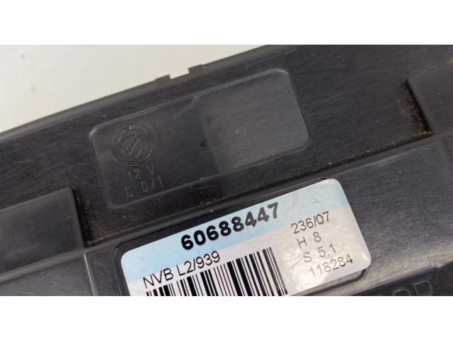 Блок комфорта 60688447, 118284   Alfa Romeo 159   