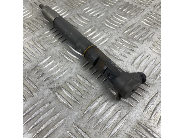 Vstřikovač 28579431   SsangYong Rexton  pro naftový motor 2.2  