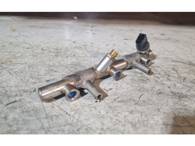 Vstřikovací lišta 06E130089AF   Audi A6 S6 C7 4G     