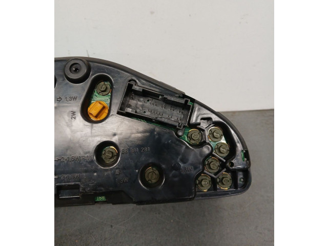 Přístrojová deska  Mercedes-Benz E W210 2001 a2105402811, mba2105402811  