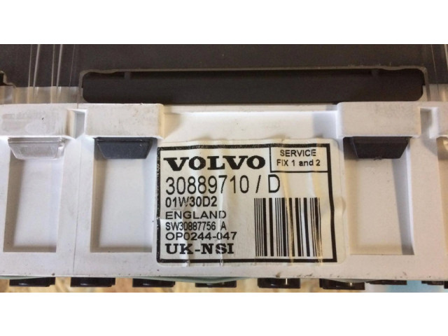 Панель приборов 30889710, 01W30D2   Volvo S40, V40       