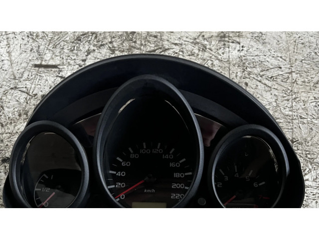 Přístrojová deska  Mitsubishi Colt 2007   