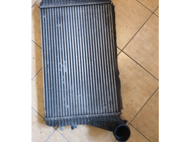 Интеркулер  1K0145803M   Volkswagen Touran I 