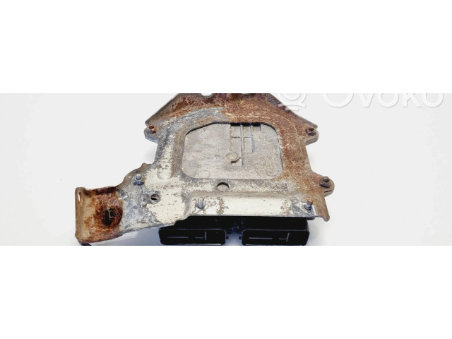 Комплект блоков управления MR951770, MM0038001   Mitsubishi Colt