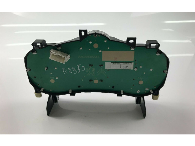 Přístrojová deska  Peugeot 207 2006 9666132380, P2350  