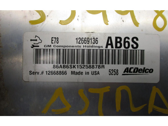 Řídící jednotka 12669136   Opel Astra J 2016