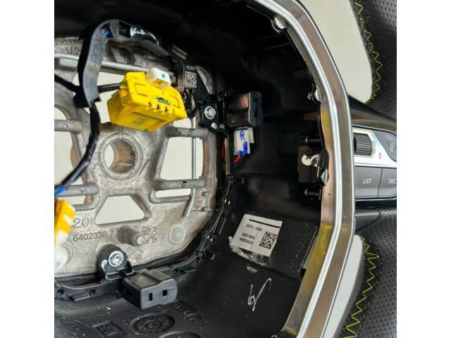 Volant Peugeot 2008 II 2020 98255045ZD  