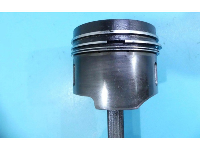  Поршень  646982, IMPRK1305718  Mercedes-Benz Vito Viano W639  