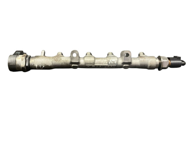 Топливная рампа 03L906051, 057130764AB   Seat Ibiza IV (6J,6P)  