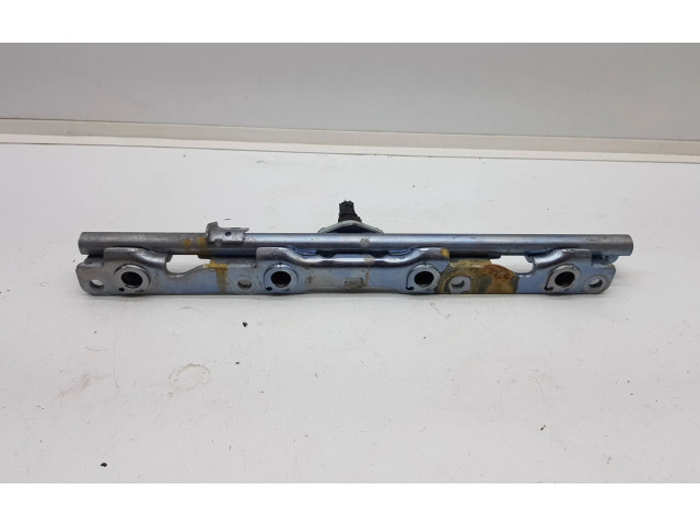 Vstřikovací lišta 8945833030, 20J132B   Toyota RAV 4 (XA50)     