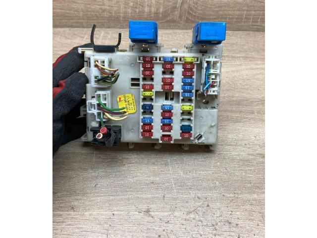 Блок предохранителей 243505M310, 0315041   Nissan Almera N16    