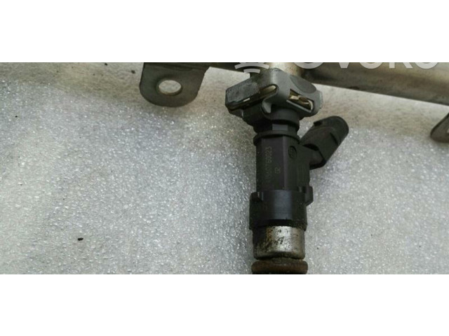 Vstřikovací lišta A2730700795   Mercedes-Benz CLS C219  pro benzínový motor 5.5  