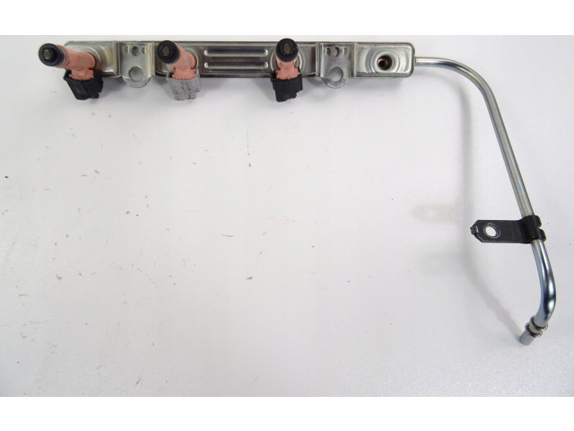 Vstřikovací lišta 2325021091   Toyota Yaris     