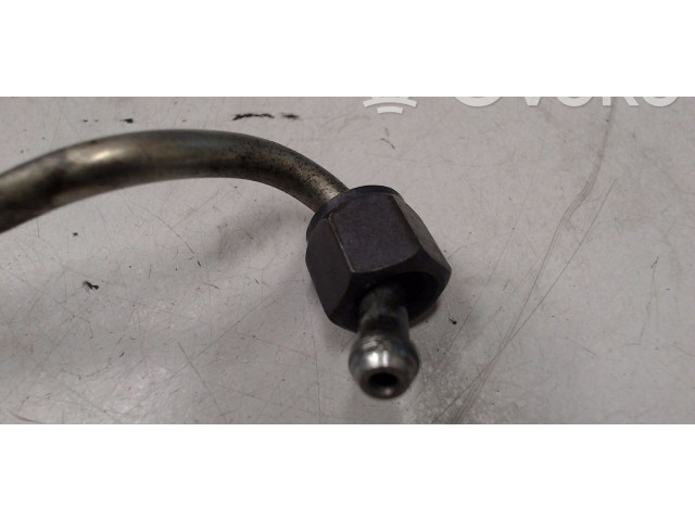 Vstřikovací lišta 13537804235, 13537804235   BMW 5 E39     