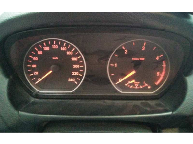 Přístrojová deska  BMW 1 E81 E87 2009 102495298, 922094901  
