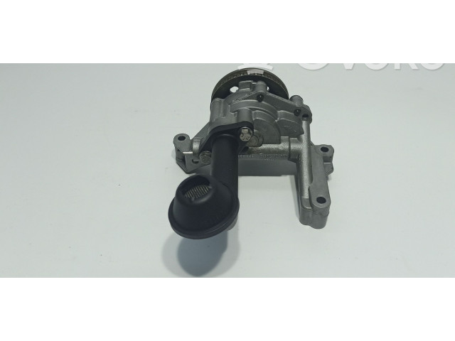 Čerpadlo oleje 03L115105B   Audi A1   CAYB