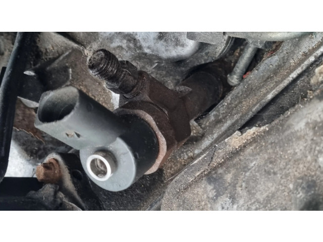 Vstřikovač 0445110015, A6680700287   Mercedes-Benz A W168  pro naftový motor 1.7  