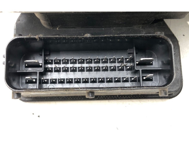 Jednotka ABS 58920-32510   Hyundai i40 2012