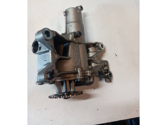 Čerpadlo oleje 16804701   Volvo V70   D5204T7