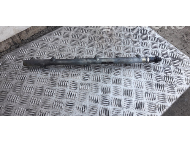 Vstřikovací lišta 0445216002   BMW 5 E39     