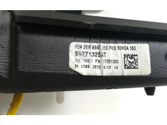Zpětné zrcátko  Peugeot 2008 I 2020  98271325XT  