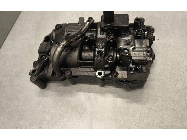 Масляный насос  CGLC 03l103537  Audi A6 S6 C7 4G 