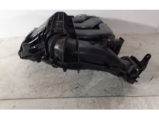 Всасывающий коллектор 140034490R   Smart ForTwo III C453