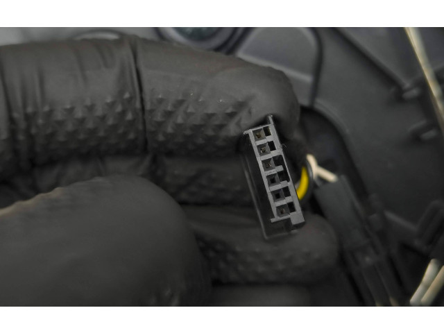 Руль BMW i3  2013 - - года 6870159, 1030767V41F      