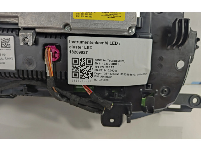 Přístrojová deska  BMW 3 G20 G21 2019 9438334  