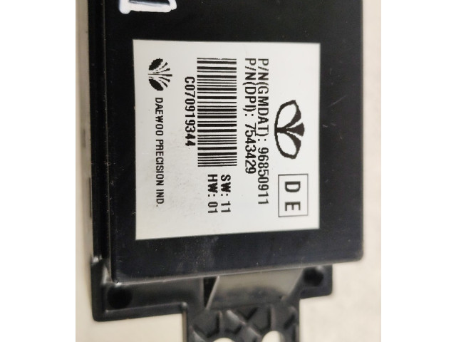 Дисплей    96850911, 7543429   Chevrolet Captiva