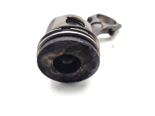 Píst RHZ, DW10ATED   Peugeot Expert    RHZ(DW10ATED);RHZ(DW10BTED);RHZ( 