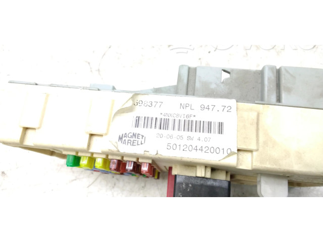   Pojistková skříňka 60698377, 46558758   Alfa Romeo GT 2005