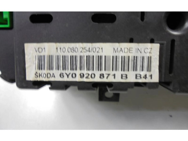 Přístrojová deska  Skoda Fabia Mk1 (6Y) 2005 6Y0920871B, 6Y0920871B  