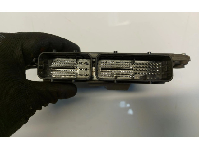 Řídící jednotka mb2798003475   Mazda CX-30 2022
