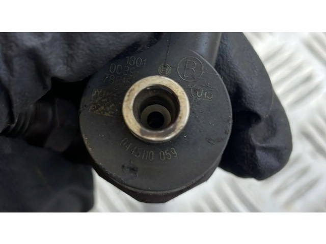 Vstřikovač 0445110059   Chrysler Voyager  pro naftový motor 2.8 ENR 