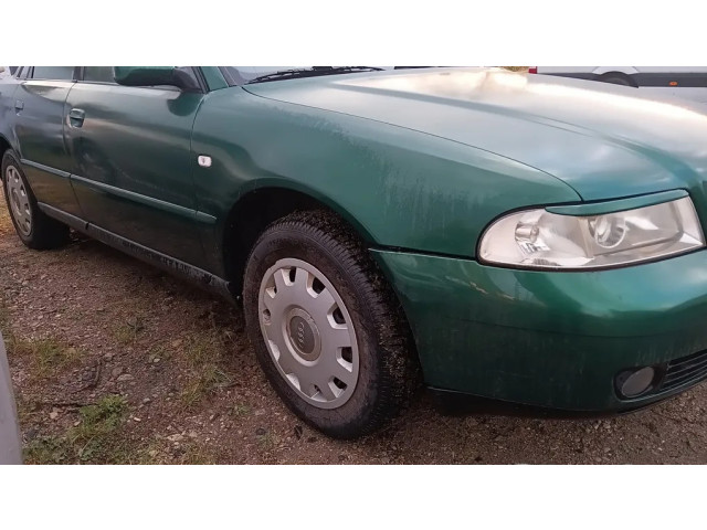 Вентилятор радиатора     058121301B    Audi A4 S4 B5 8D 1.6