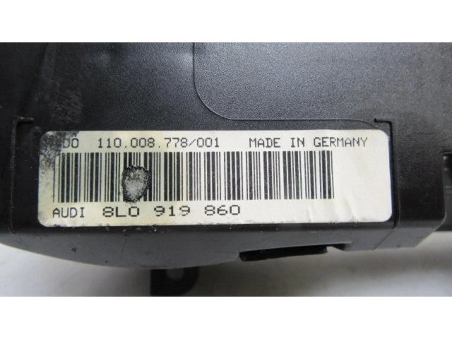 Панель приборов 8L0919860   Audi A3 S3 8L       