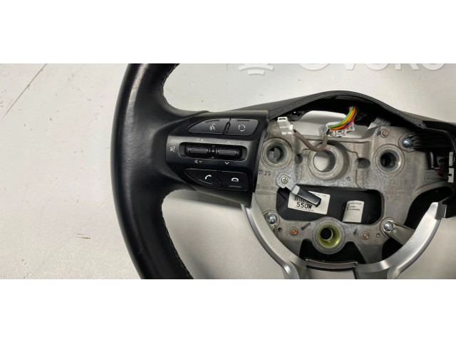 Руль         KIA Stonic 