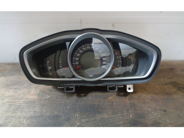 Přístrojová deska  Volvo V40 Cross country 2013 36011396, 31296882  