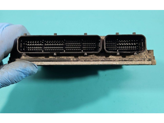 Блок управления двигателем ECU    PY3E18881D, IMPRK1414333   Mazda 6