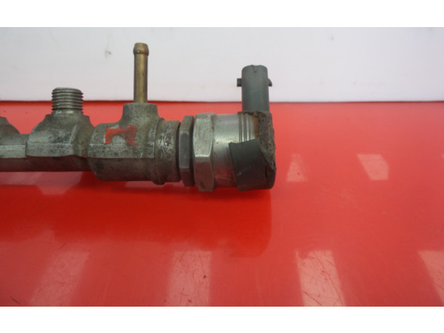 Vstřikovací lišta 0445214177, 107780-0531   Toyota Auris 150     