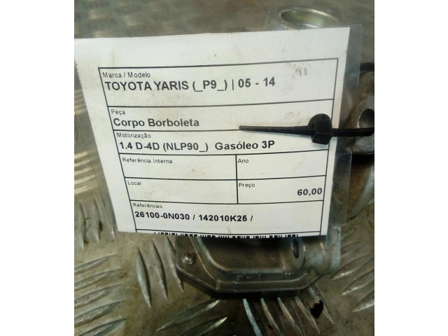 Vstřikovací lišta 26100-0N030, 142010K25   Toyota Yaris     