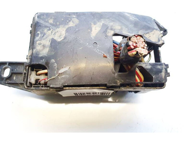 Блок предохранителей  pr02000000, pr020-00000   Mitsubishi Pajero Sport I    