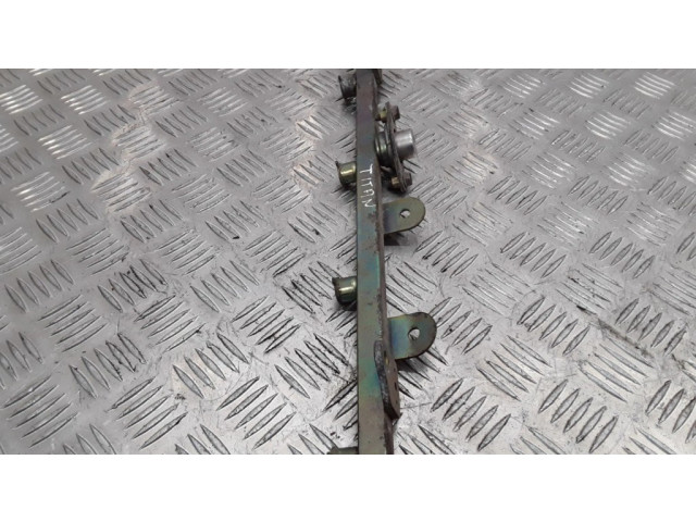 Vstřikovací lišta 1864GFU, 226757Y000   Nissan Titan  pro benzínový motor 5.6  